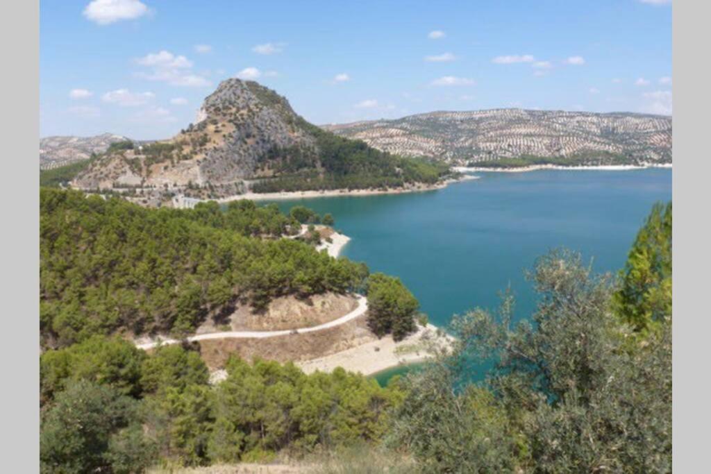 Studio Apartment In Ardales, Cerca El Caminito Del Rey Y Embalses Exteriör bild