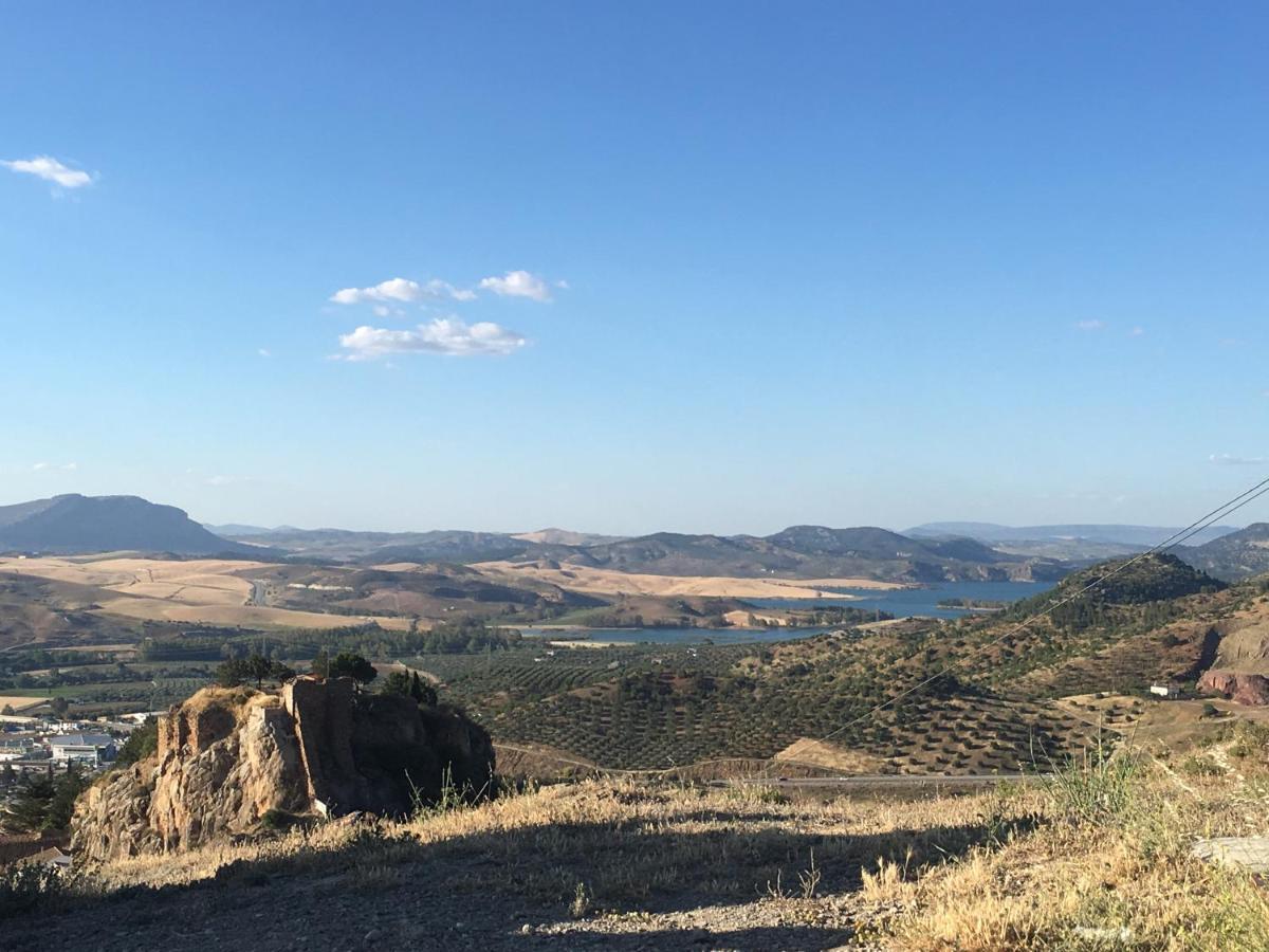 Studio Apartment In Ardales, Cerca El Caminito Del Rey Y Embalses Exteriör bild